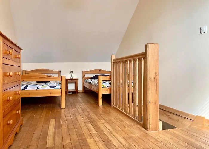 Maison De Pays Proche De La Casa de Férias *