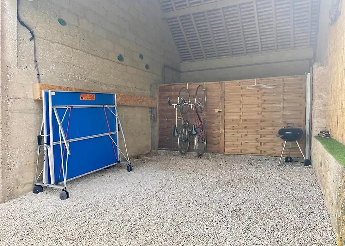 Maison De Pays Proche De La Casa de Férias *